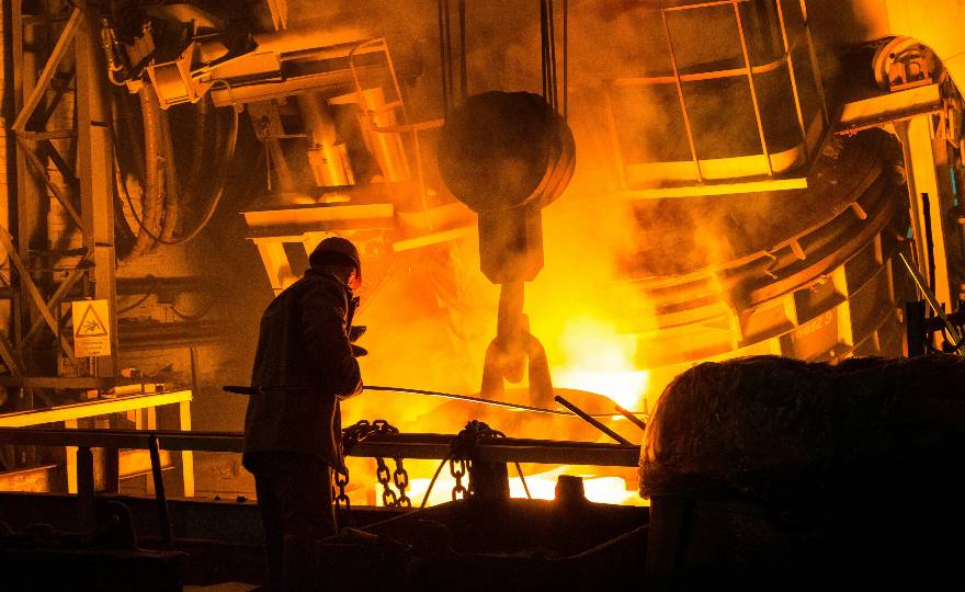 Are buoyant dry bulk markets bracing for fourth quarter iron ore angst?